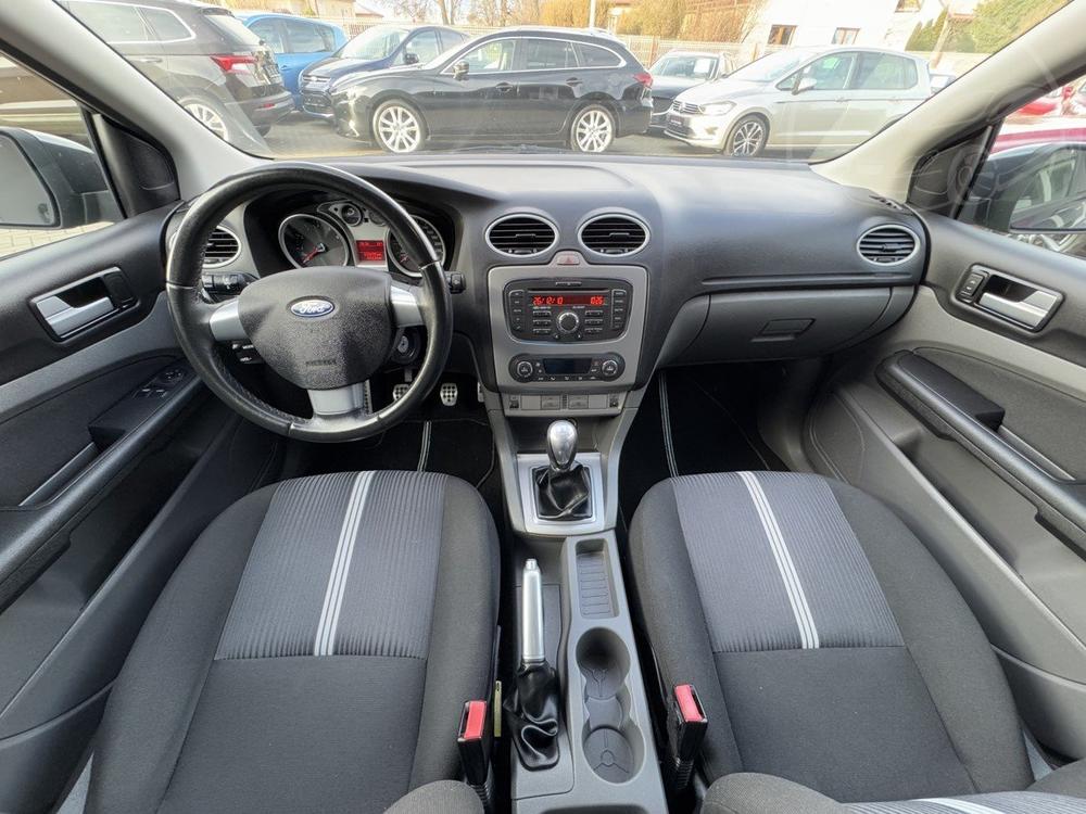 Ford Focus 1.6i Digi Klima Winter Paket