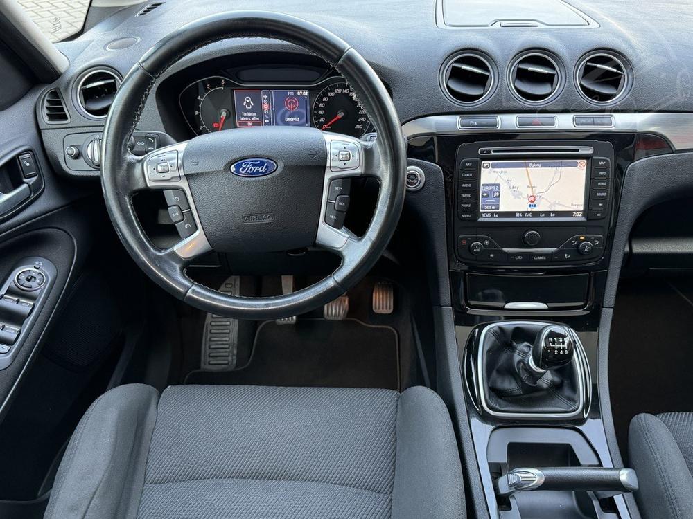 Ford Galaxy 2.0TDCi Navi Xenony Pano