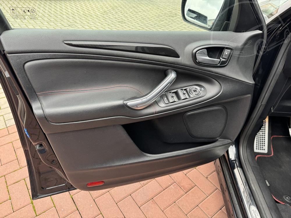 Ford S-Max 2.2TDCi Titanium-S Kamera