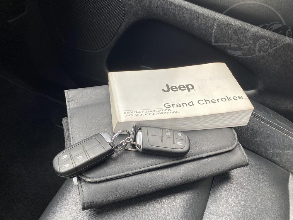 Jeep Grand Cherokee 3.0CRD Xenony Navi Ke Kamera