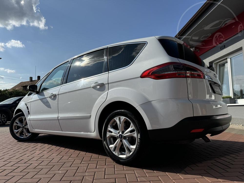 Ford S-Max 2.0i Titanium Xenony