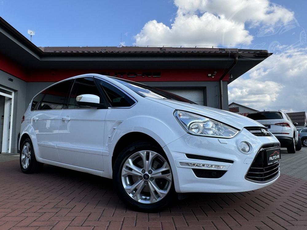 Ford S-Max 2.0i Titanium Xenony