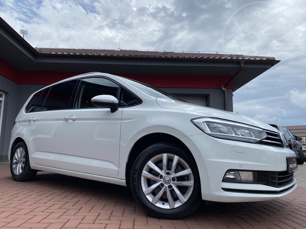 Volkswagen Touran 2.0TDi LED Navi Ad.Tempomat