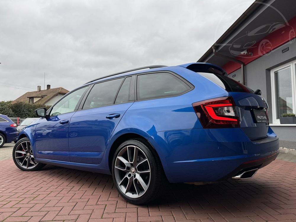 koda Octavia RS 2.0TDi LED Pano Kamera ACC