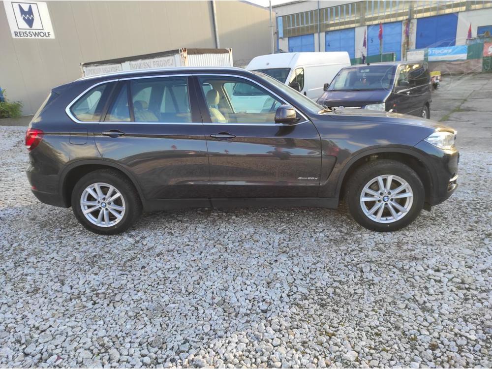 BMW X5 7 - MST, R, NAVIGACE