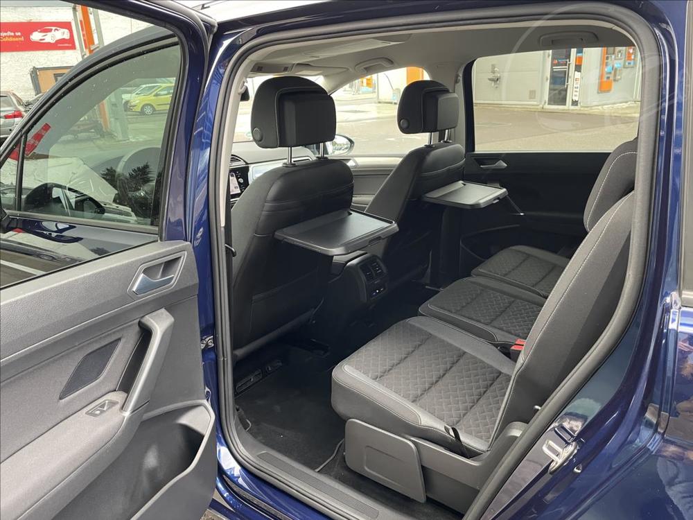 Volkswagen Touran 1.6 TDi D.Klima*Navi*Vyh. Sed