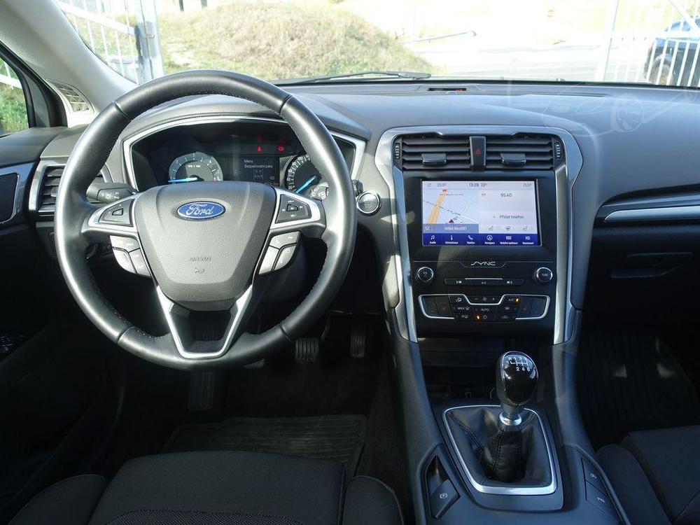 Ford Mondeo 110 kW, MANUL, LED SVTLA