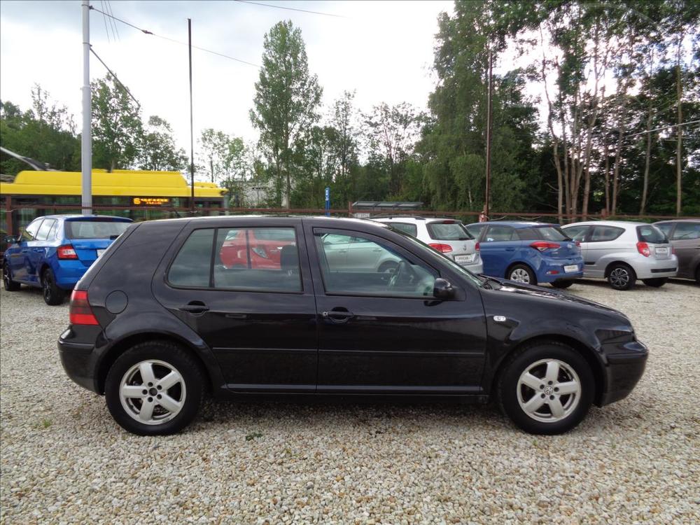 Volkswagen Golf IV 1.6i16V