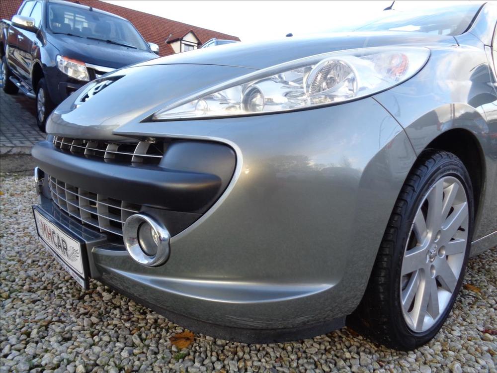 Peugeot 207 CC 1.6 110kW