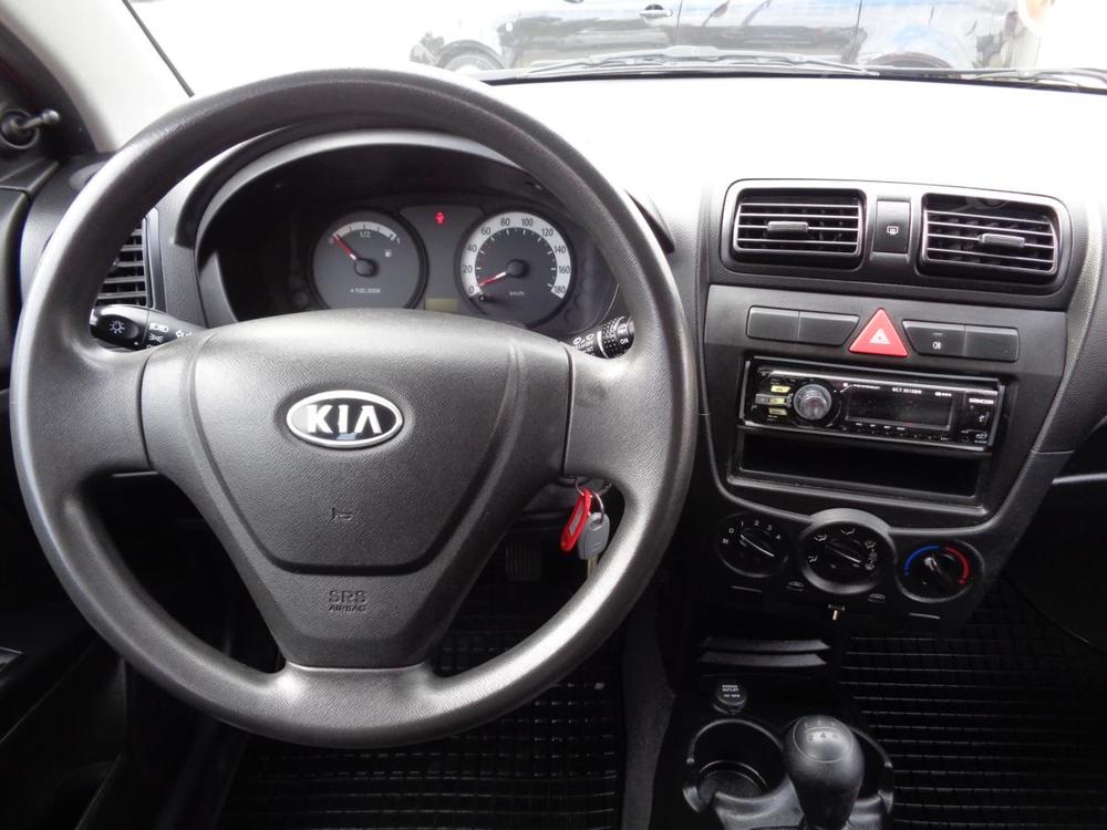 Kia Picanto 1,0 i