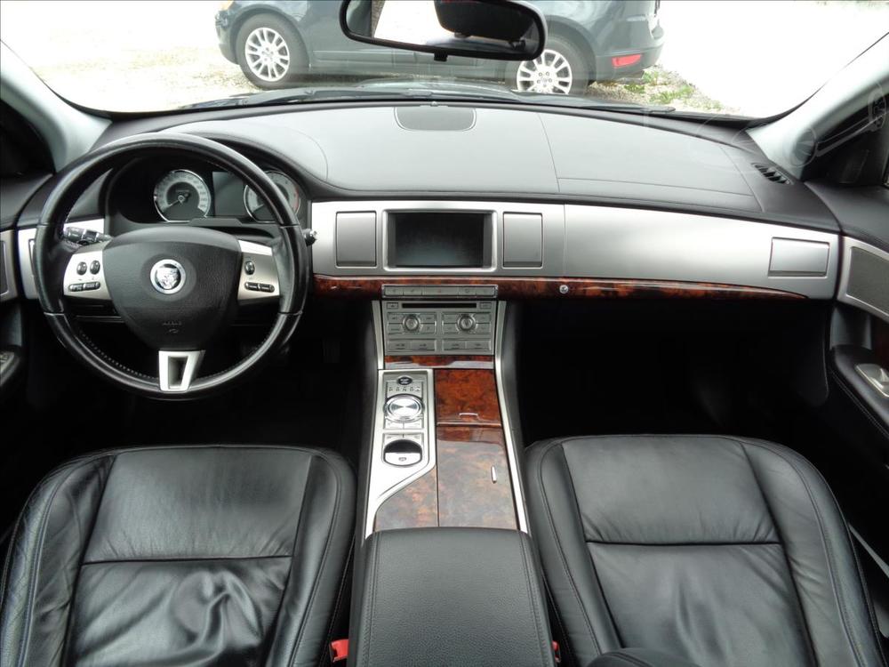 Jaguar XF 3,0D 155kW Luxury Auto