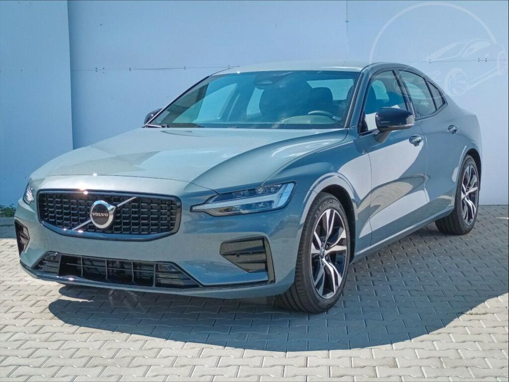 Prodm Volvo S60 PLUS DARK B4 FWD 145kW