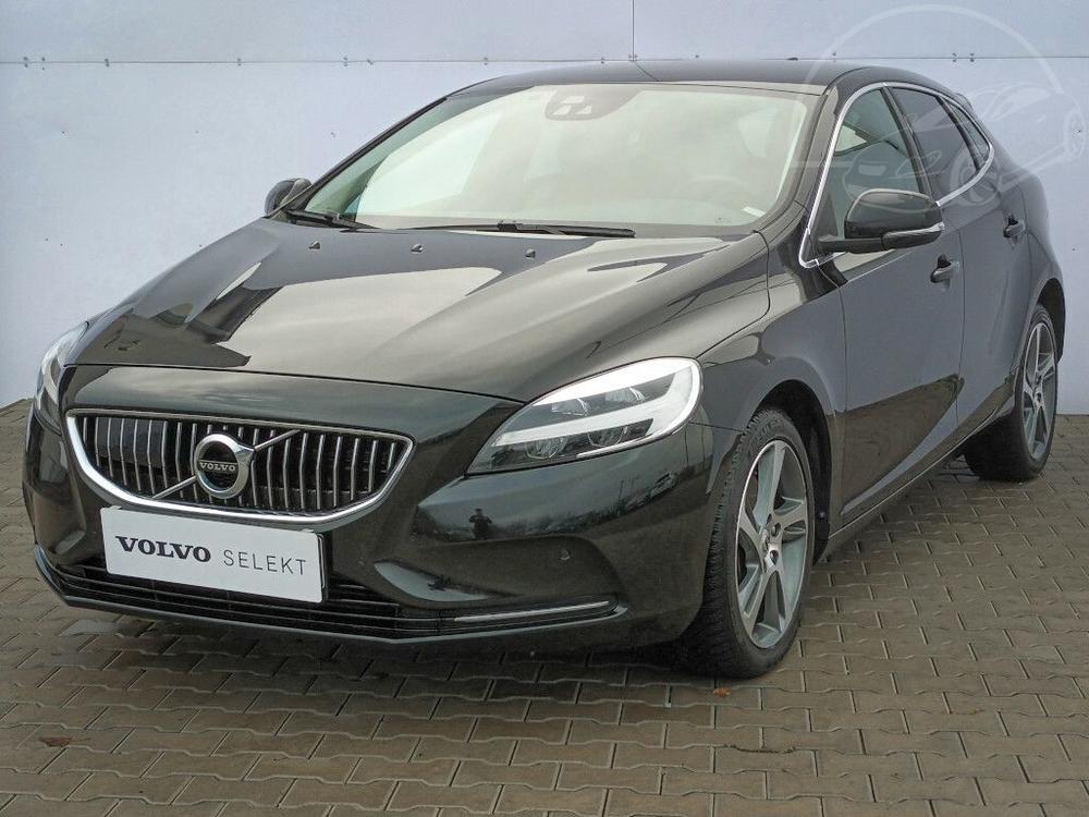 Prodm Volvo V40 Incription D3 FWD 110kW