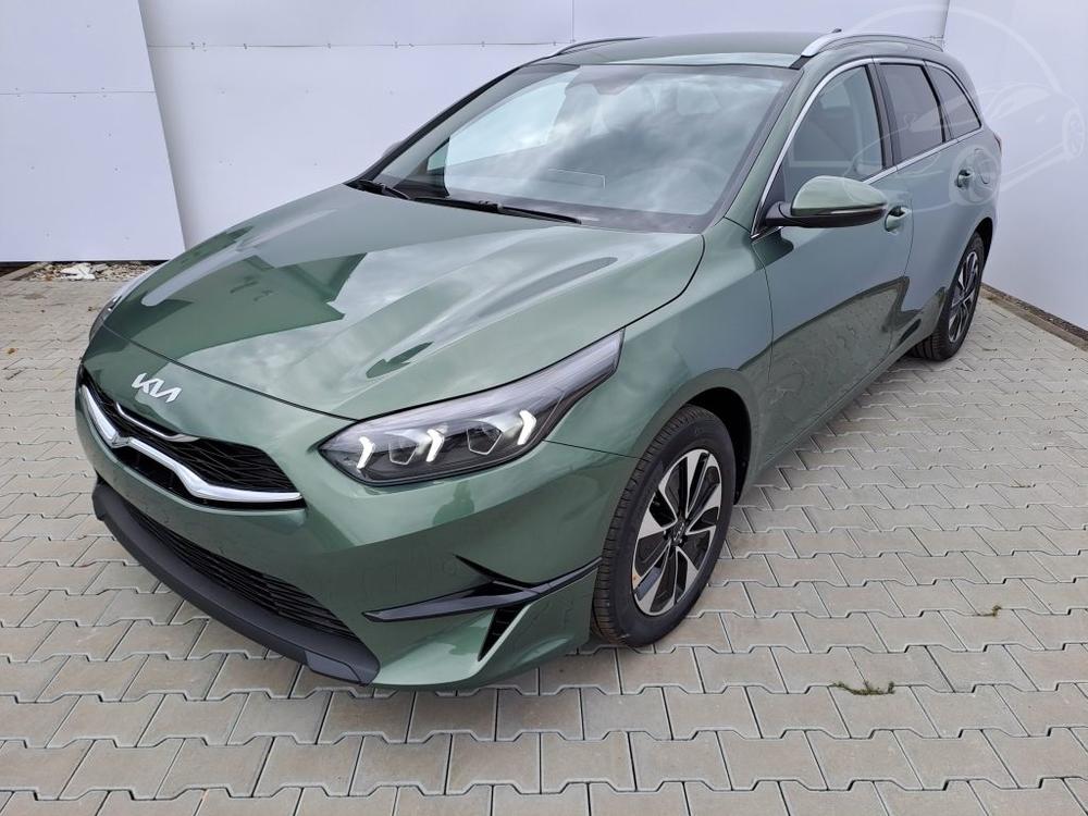 Kia Ceed TOP 1,5 T-GDi GPF 7DCT 103kW/1