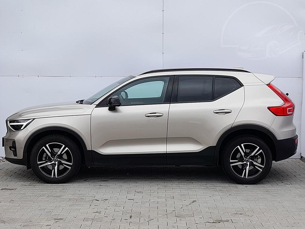 Volvo XC40 Plus B3 FWD 120kW