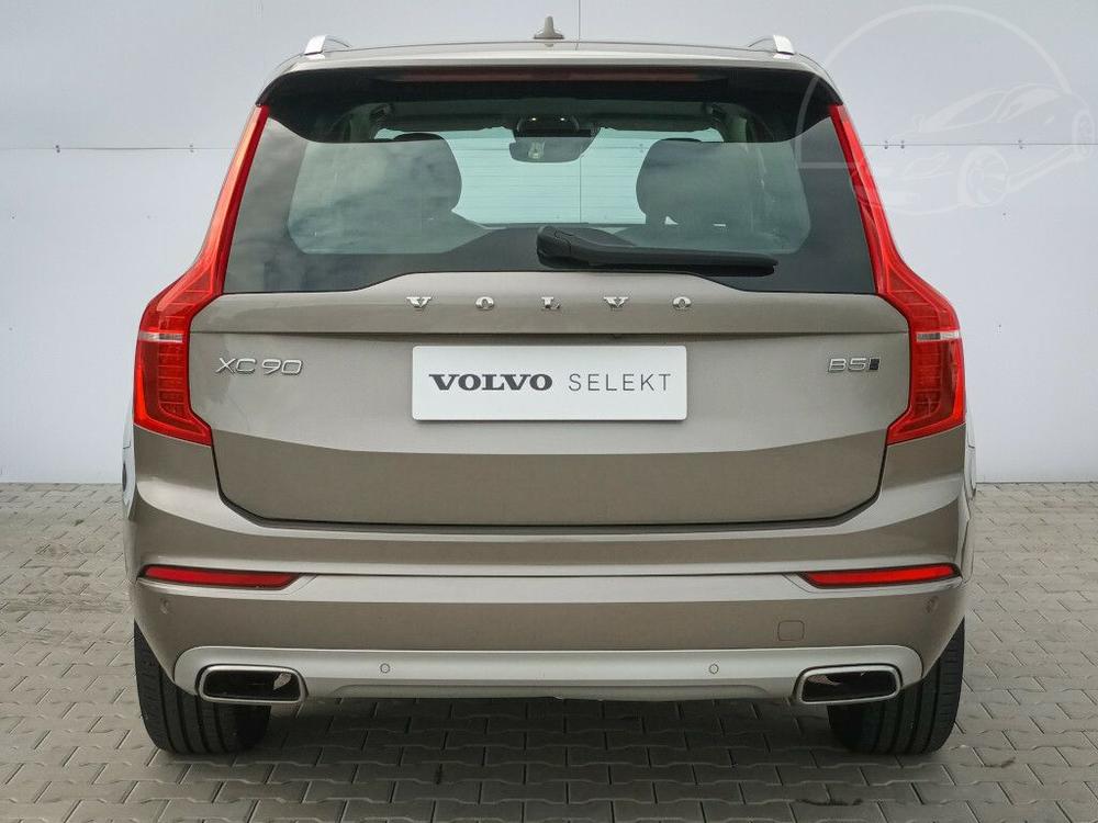 Volvo XC90 Momentum PRO B5 AWD 173kW