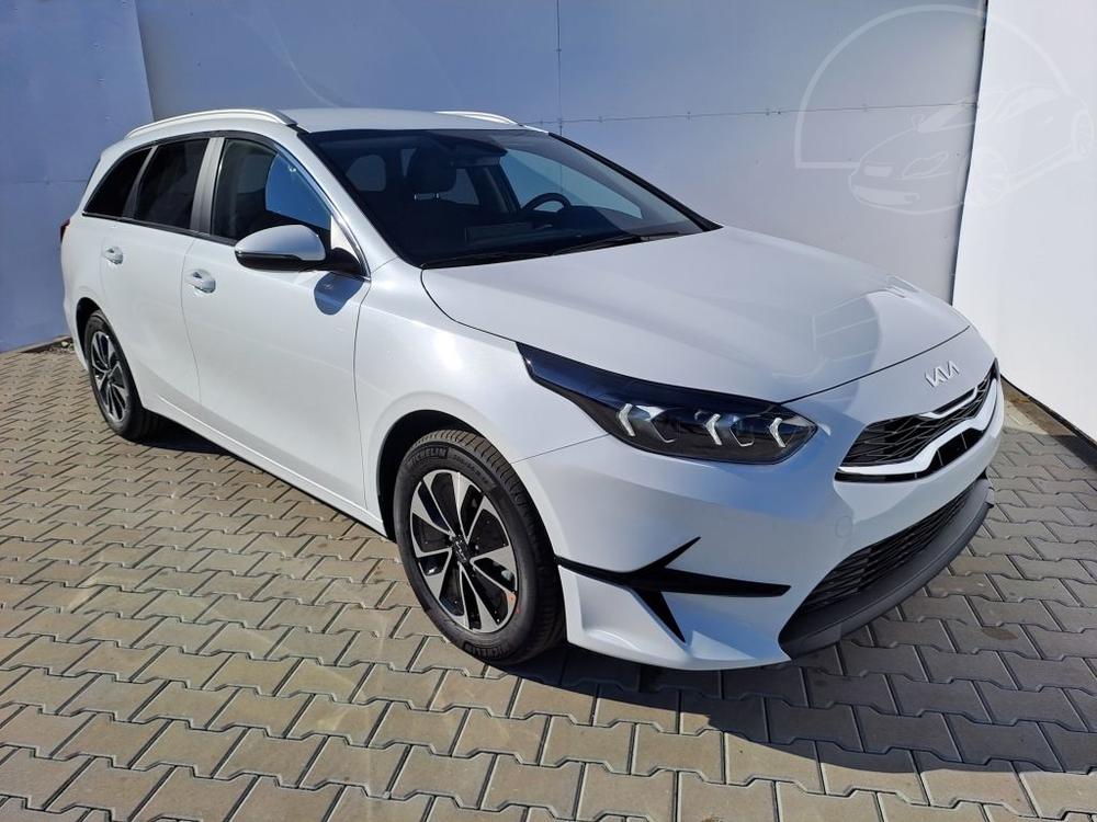 Kia Ceed TOP 1,5 T-GDi GPF 7DCT 103kW/1