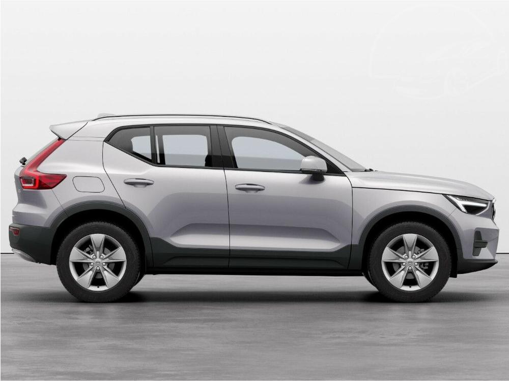 Volvo XC40 CORE B3 FWD 120kW