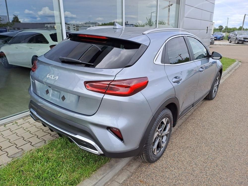 Kia XCeed EXCLUSIVE 1,5 T-GDi GPF 103kW/