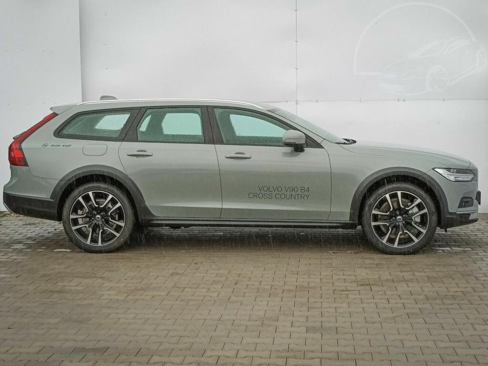 Volvo V90 PLUS DARK B4 AWD 145kW