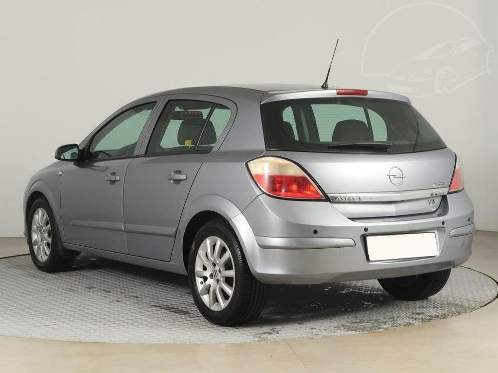 Prodm Opel Astra 1.6 16V, nov STK