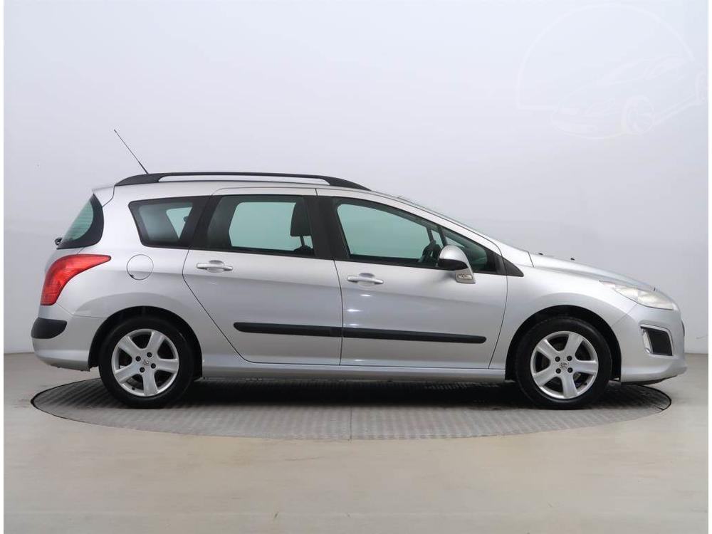 Peugeot 308 1.6 HDi, servisovan