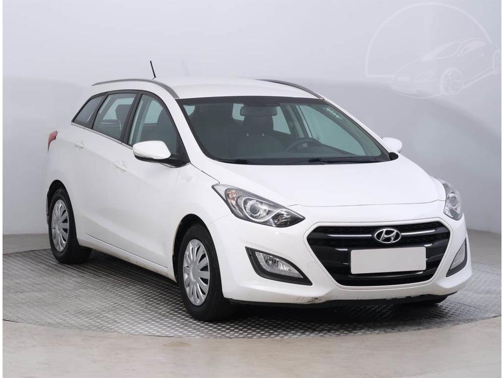 Hyundai i30 1.6 MPI, Serv.kniha