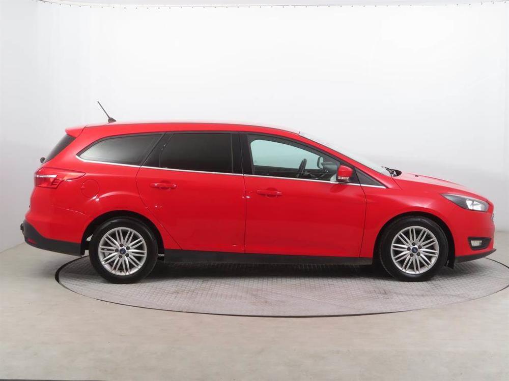 Ford Focus 1.0 EcoBoost, NOV CENA