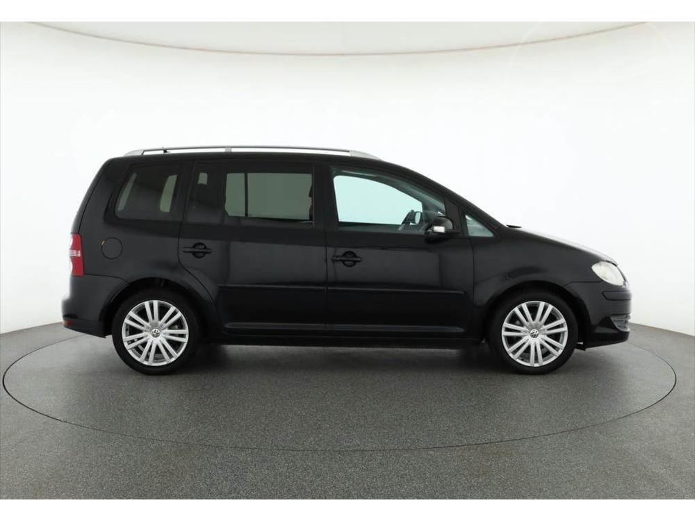 Volkswagen Touran 1.6, NOV CENA, LPG