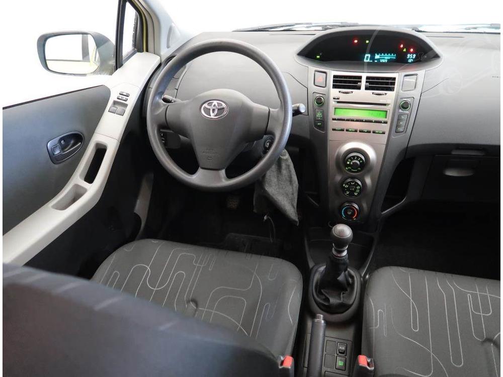 Toyota Yaris 1.33 Dual VVT-i, NOV CENA, R