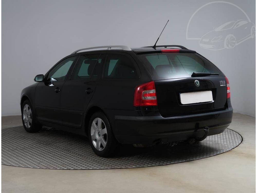 koda Octavia 1.6, Serv.kniha, Tan