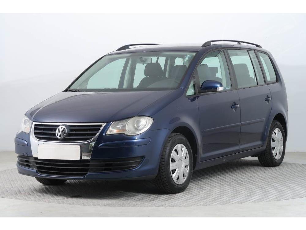 Volkswagen Touran 1.6, Automatick klima