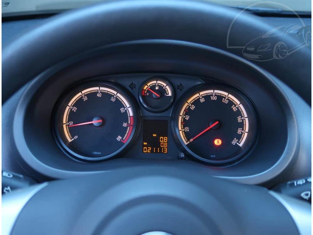 Opel Corsa 1.0, R,2.maj, Klima, Tempomat