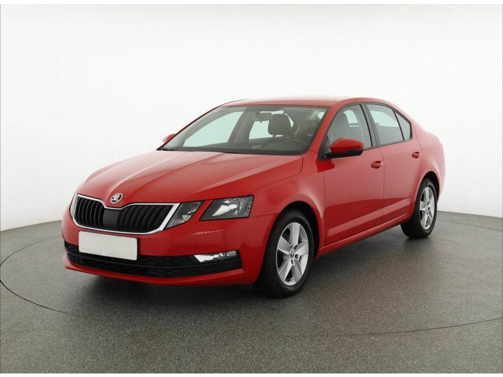 Prodm koda Octavia 1.6 TDI, NOV CENA, Automat