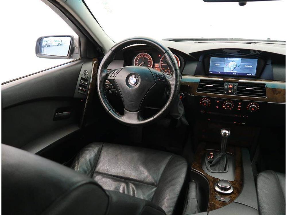 BMW 525 525d, Automat, Navi