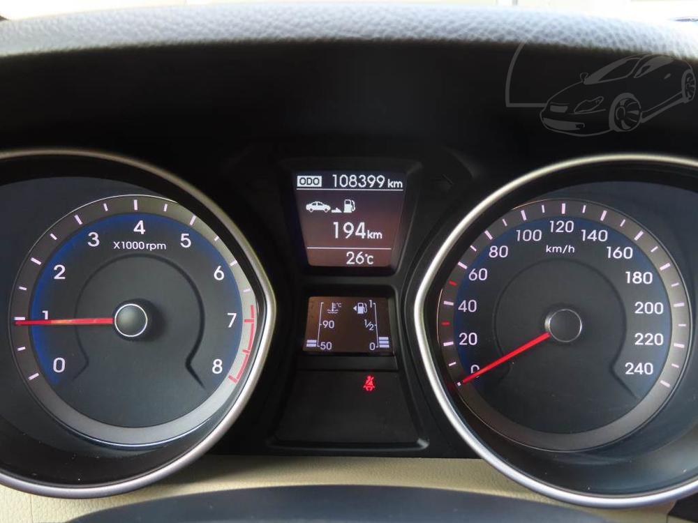 Hyundai i30 1.6 MPI, Serv.kniha, Klima