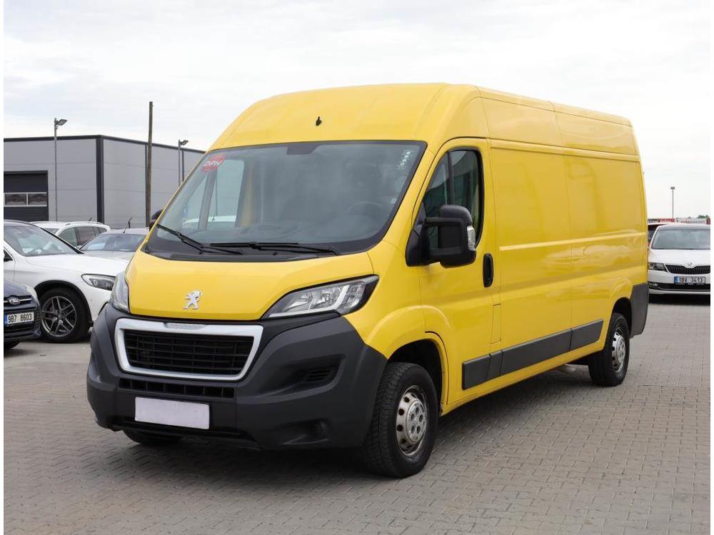 Prodm Peugeot Boxer 2.0 BlueHDi, Klima, L3H2, 13m3