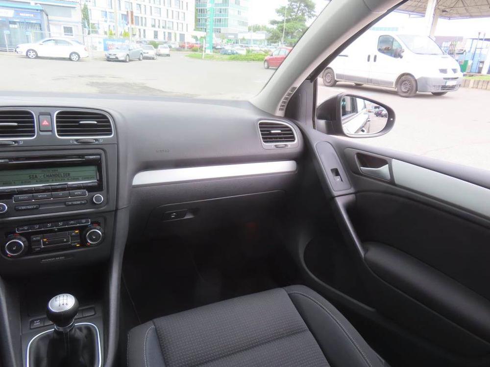 Volkswagen Golf 1.2 TSI, NOV CENA, Serv.kniha