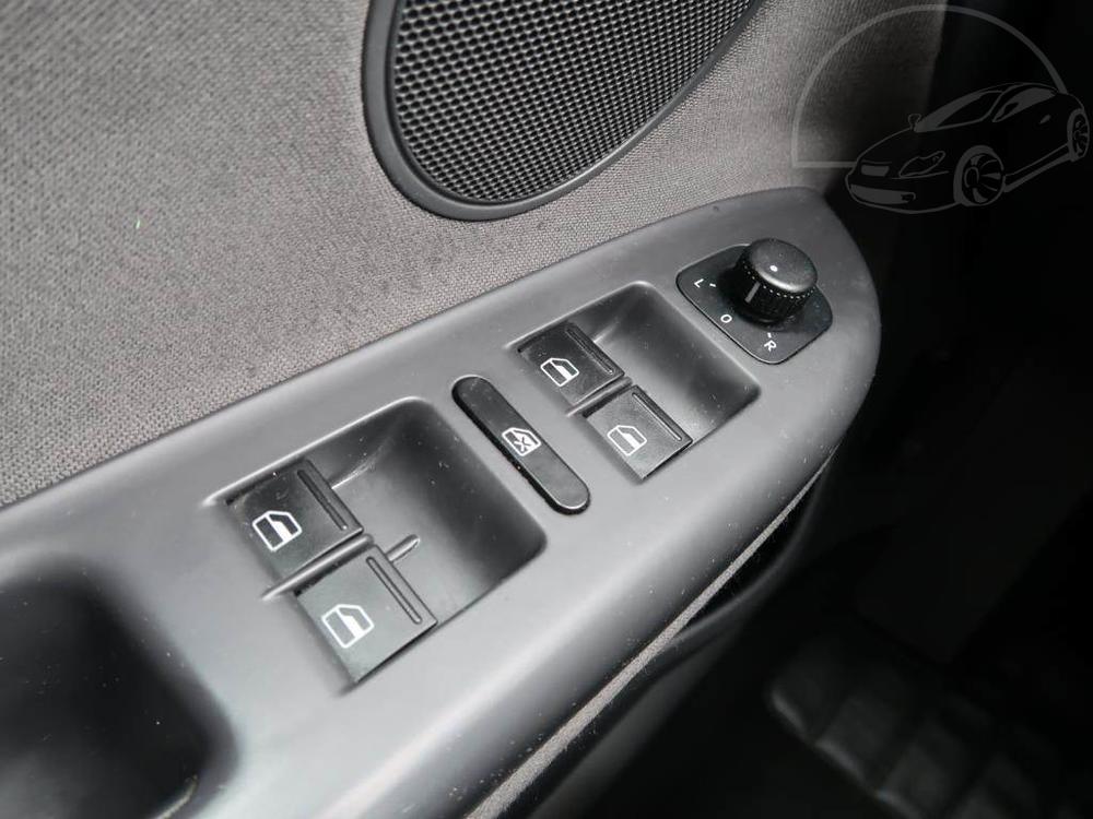 Volkswagen Golf Plus 1.4 TSI, Automatick klima