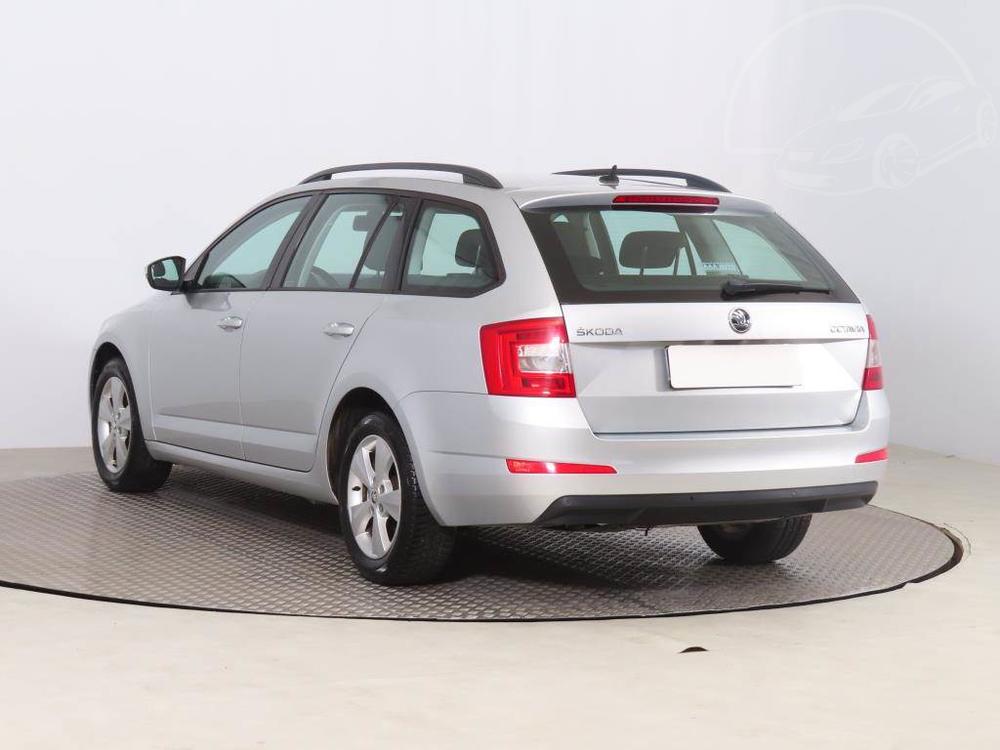 koda Octavia 1.6 TDI, NOV CENA, Automat