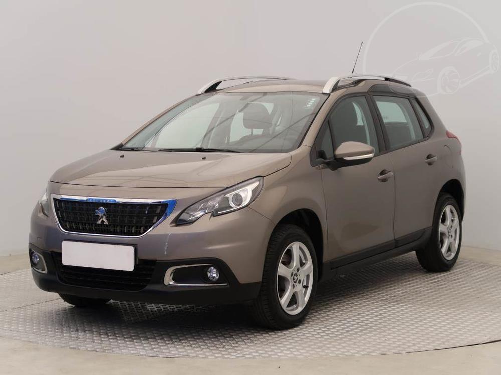 Peugeot 2008 1.2 PureTech, NOV CENA, R