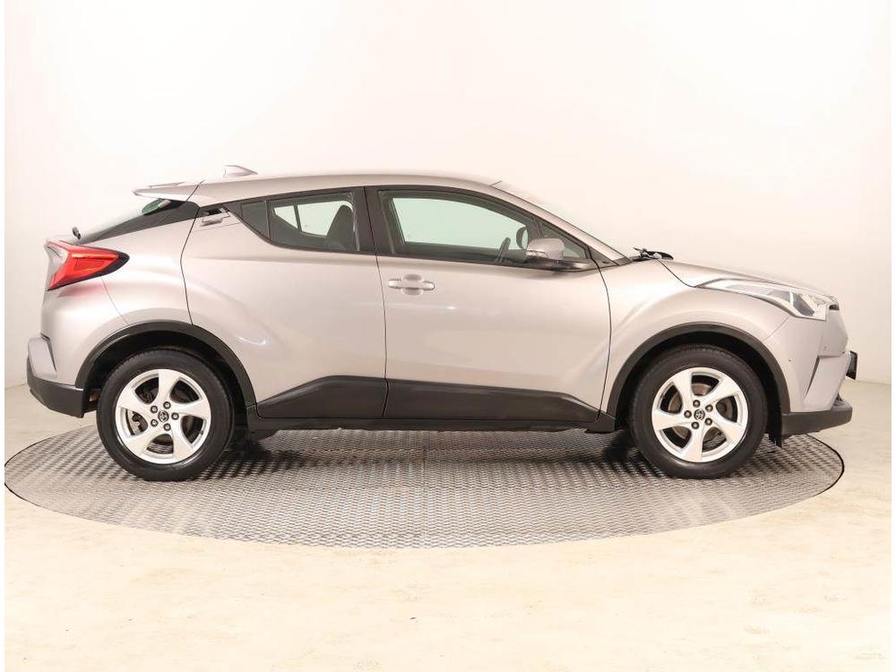 Toyota C-HR 1.2 Turbo, NOV CENA, Automat