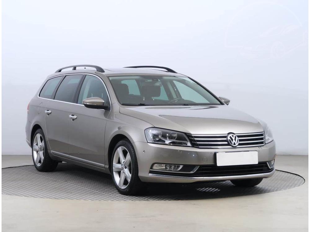 Prodm Volkswagen Passat 2.0 TDI, Navi