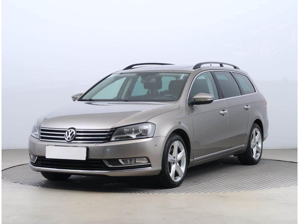 Volkswagen Passat 2.0 TDI, Navi