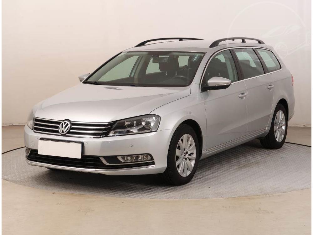 Prodm Volkswagen Passat 2.0 TDI, NOV CENA, Navi