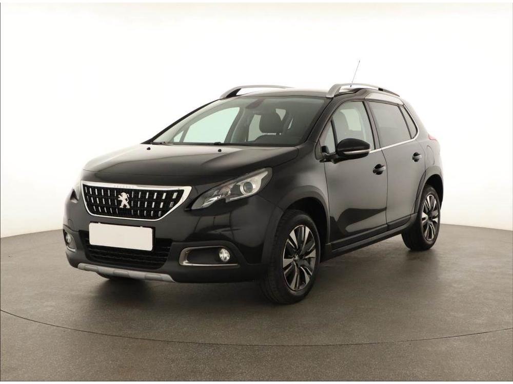 Prodm Peugeot 2008 1.2 PureTech, NOV CENA, R