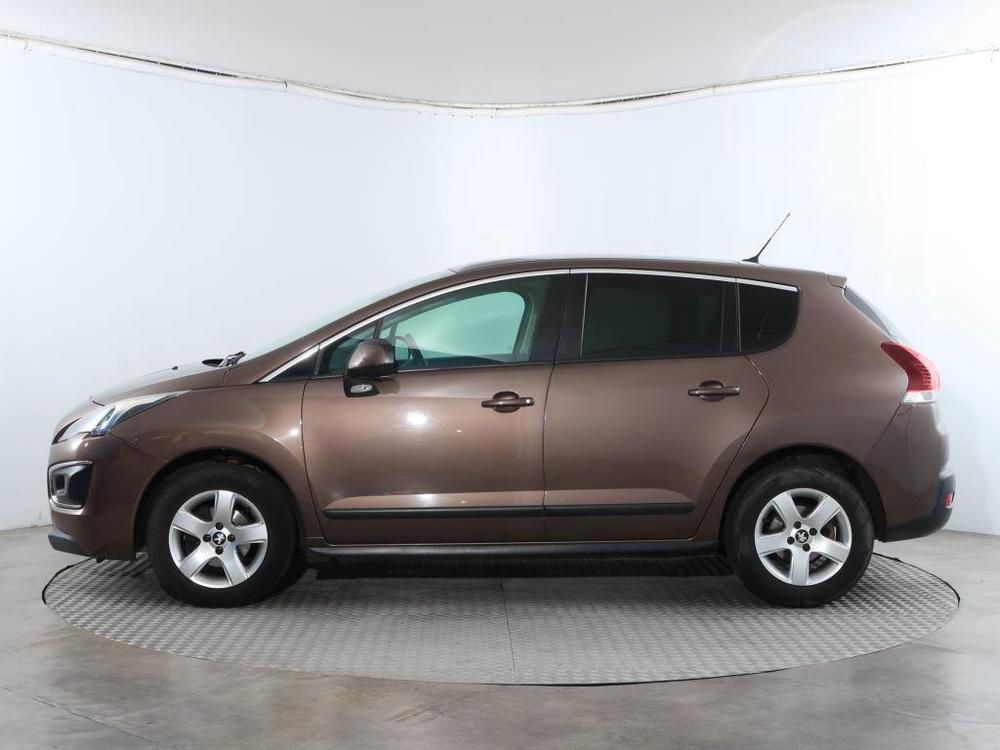 Peugeot 3008 1.6 HDi, NOV CENA, Navi