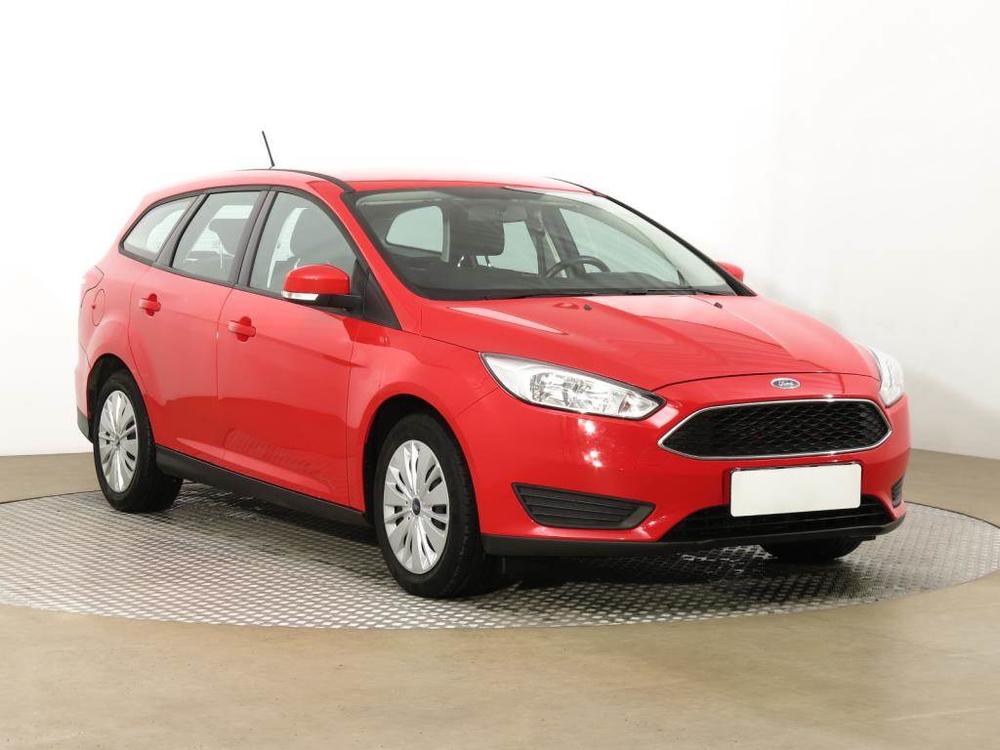 Ford Focus 1.6 i, ČR,1.maj, Serv.kniha