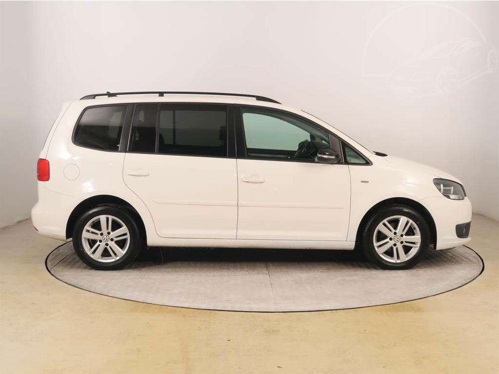 Volkswagen Touran 1.6 TDI, Automat, 7mst, Ke