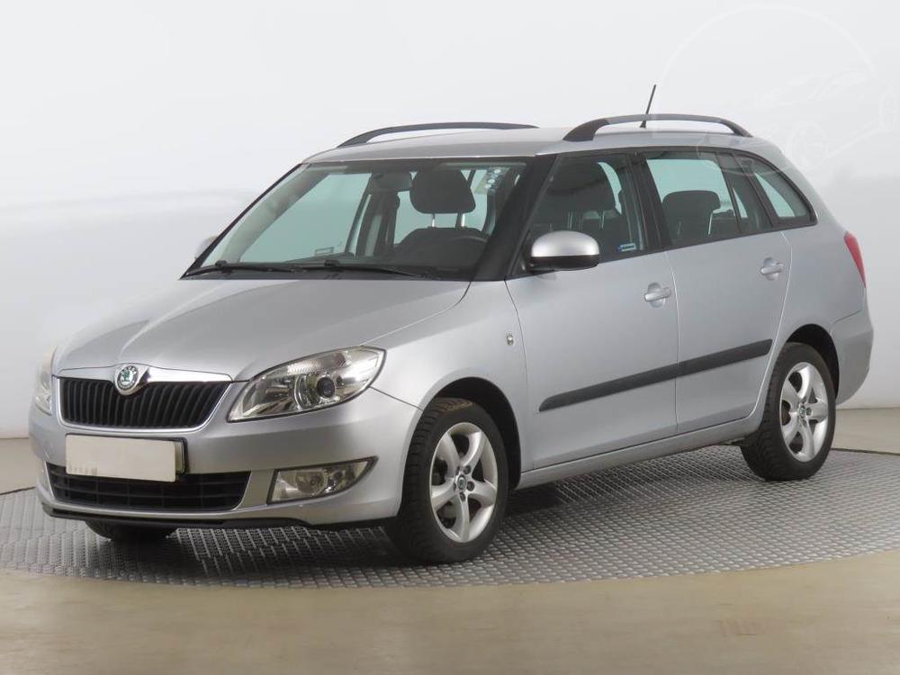 koda Fabia 1.2 TSI, R,2.maj, Serv.kniha